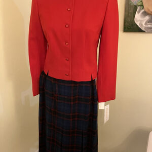 Pendleton Wool Red Jacket With Pleated Skirt Both Size  6Plaid Vintage